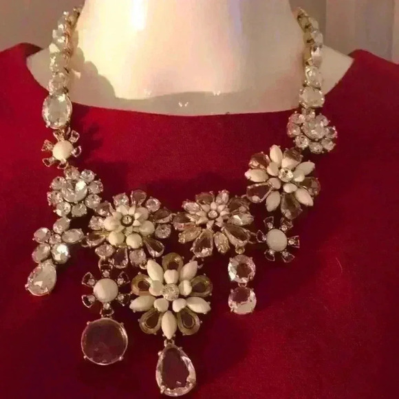 J Crew New Flower Boom Statement Necklace - Picture 10 of 11